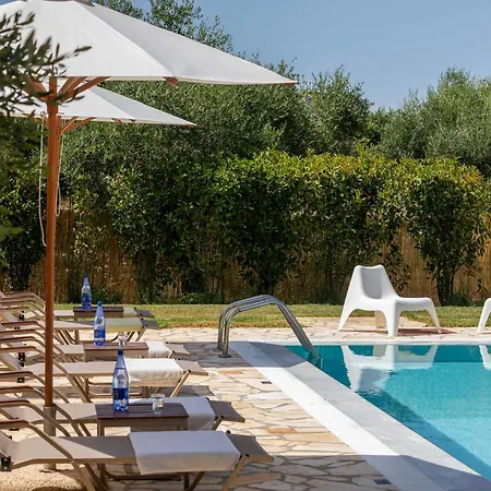 Villa Skales Plage d'Almiros