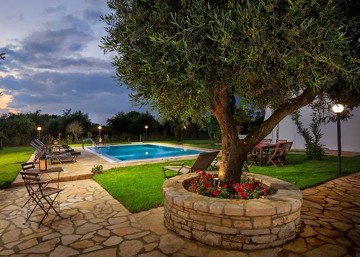 Skales Villa *